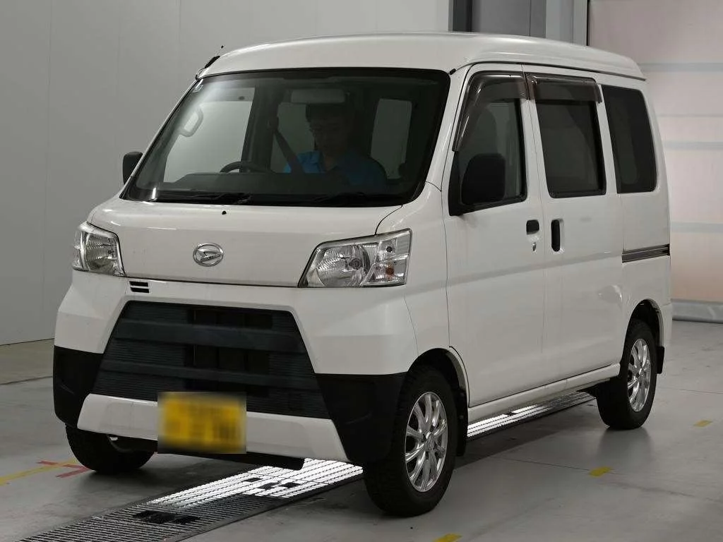 Daihatsu Hijet Cargo S331V 2018